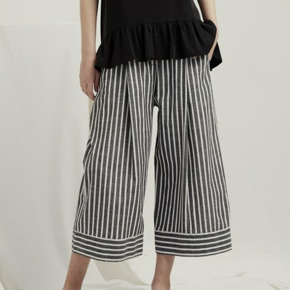 ETHICAL NWT Milk & Thistle Luna Pants Chambray Stripe Grey - Picture 1 of 1